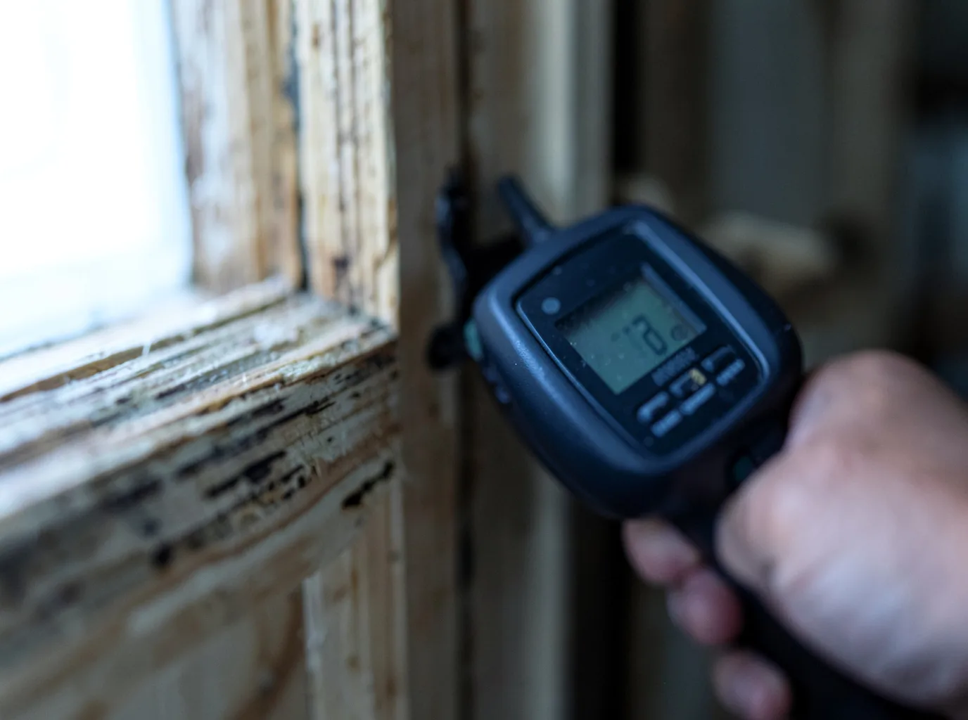 Ceiling Water Damage Repair in Copper City, MI